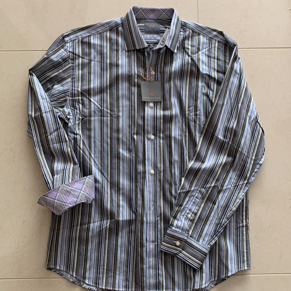 NWT Thomas Dean button down shirt. Youth XL( 18-20). Never worn tags attached.